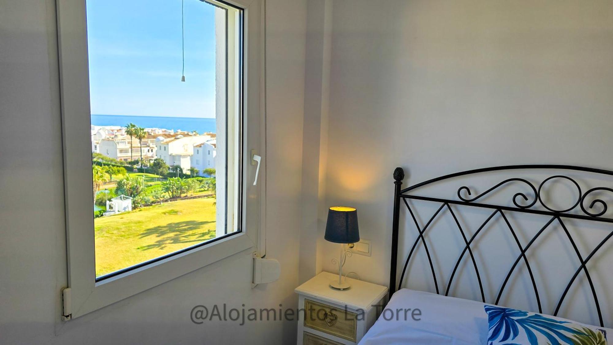 Laguna Beach Premium - Alojamientos La Torre Torrox Buitenkant foto