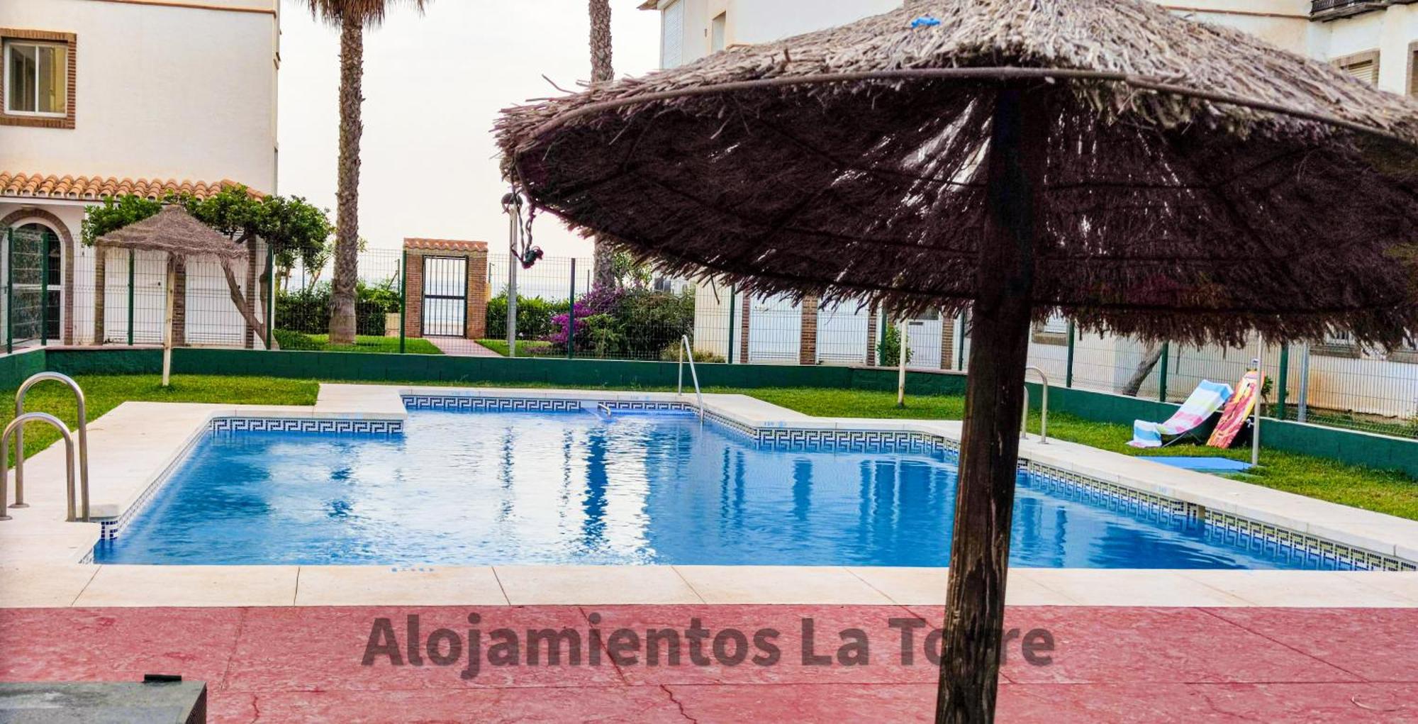 Laguna Beach Premium - Alojamientos La Torre Torrox Buitenkant foto