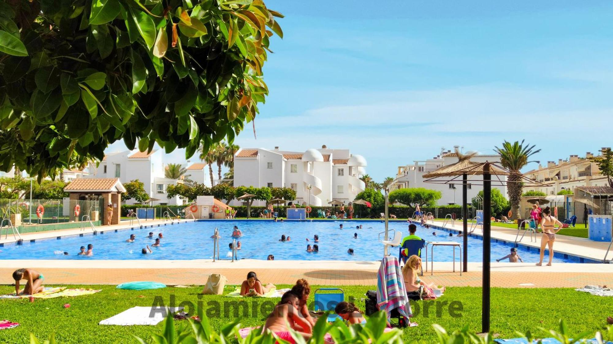 Laguna Beach Premium - Alojamientos La Torre Torrox Buitenkant foto